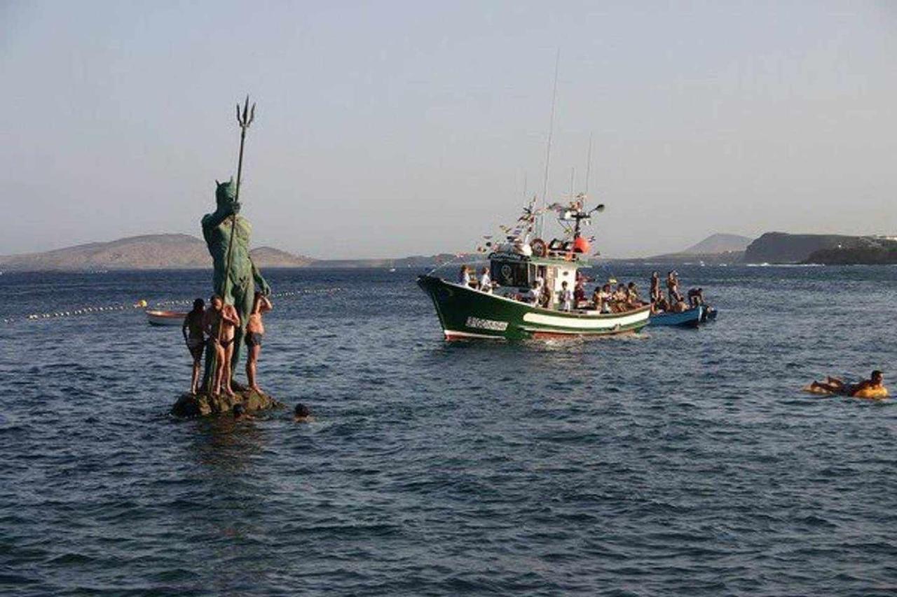 Piso En Primera Linea Con Vistas Directas Al Mar Меленара Екстериор снимка
