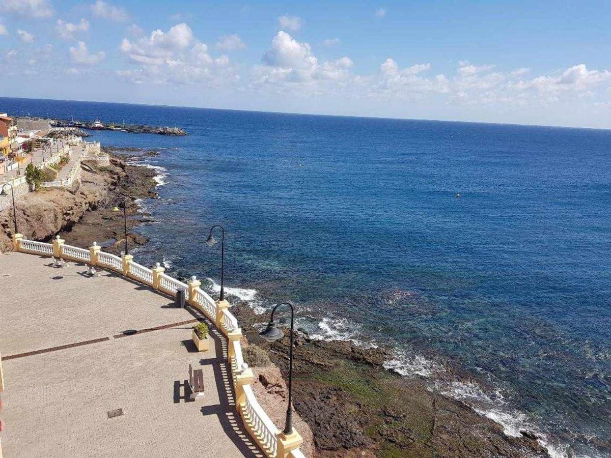 Piso En Primera Linea Con Vistas Directas Al Mar Меленара Екстериор снимка
